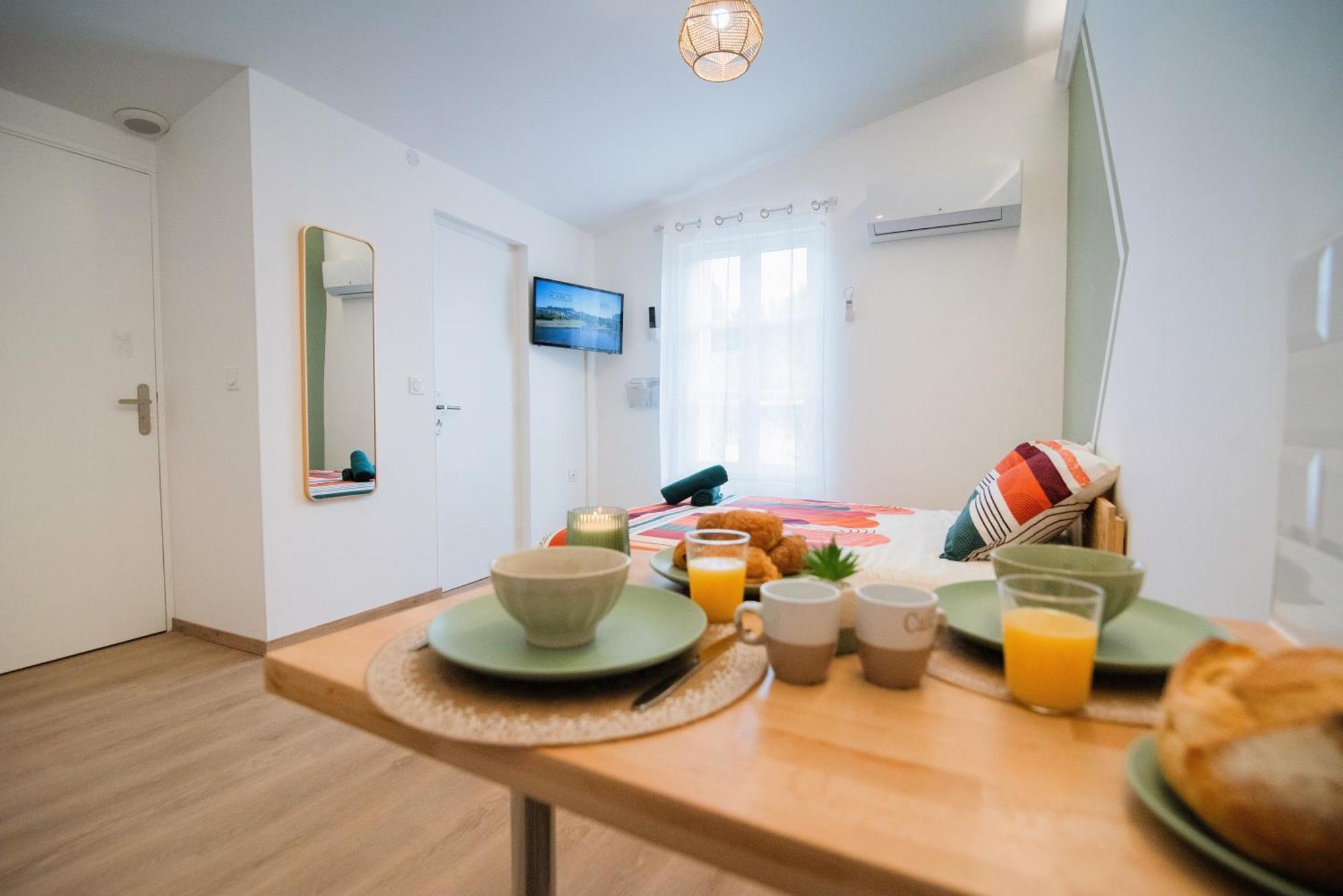 Tout Confort ! Ville, Climatisation, Parking, Wifi, Calme, Tv Каркассонн Екстер'єр фото