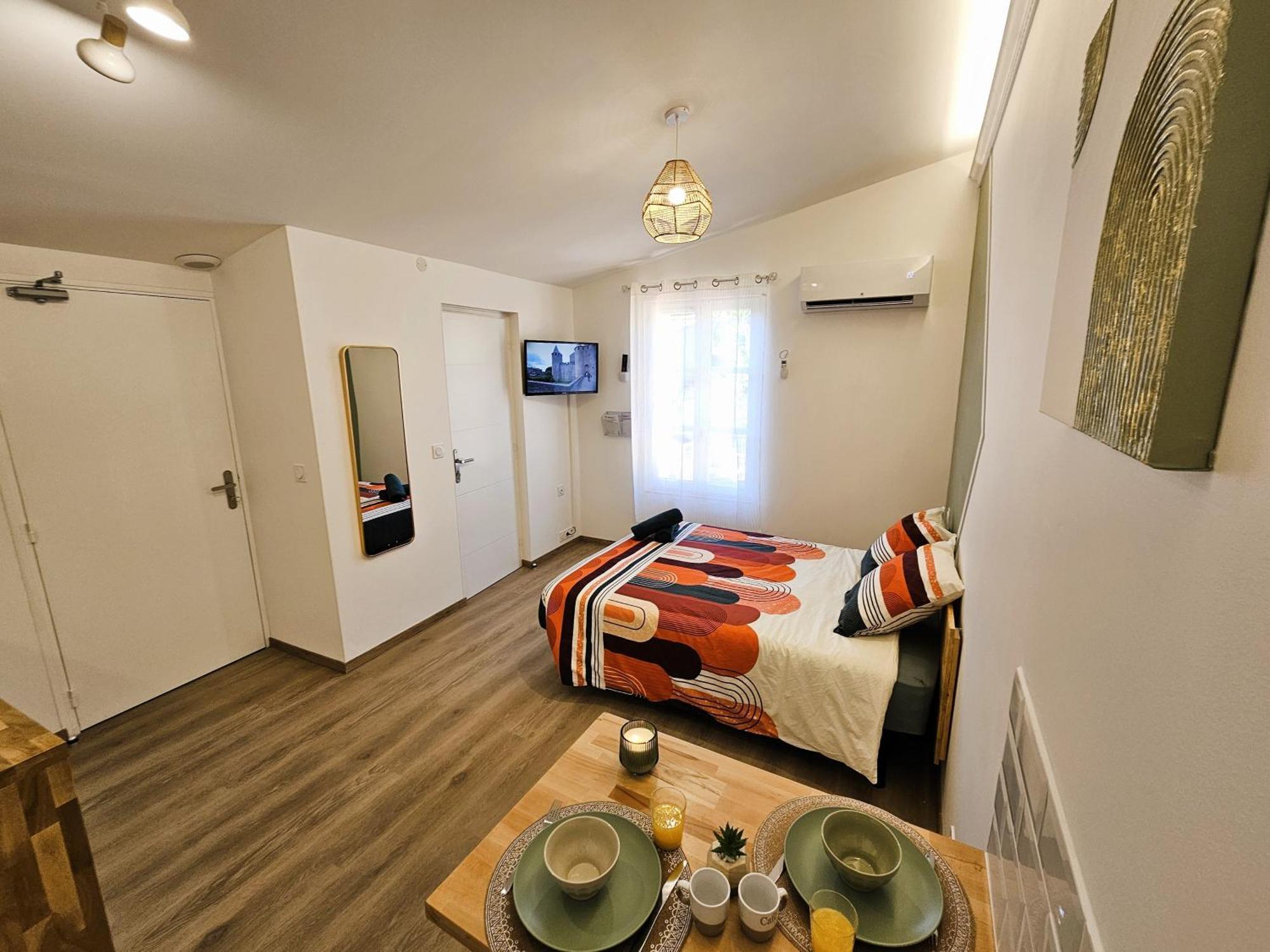 Tout Confort ! Ville, Climatisation, Parking, Wifi, Calme, Tv Каркассонн Екстер'єр фото
